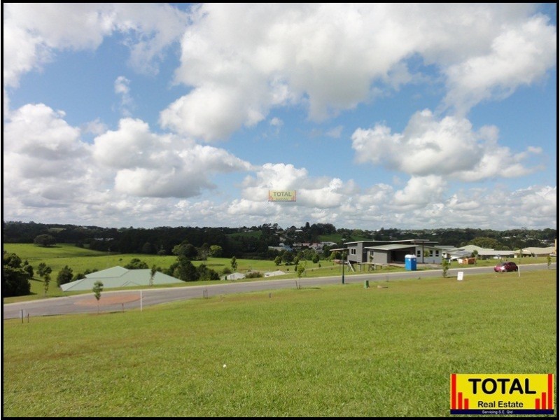 17 Cloudwalk Drive, Maleny QLD 4552