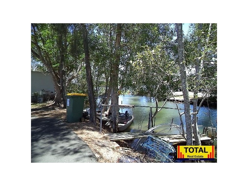 69/11 The Esplanade, Coombabah QLD 4216