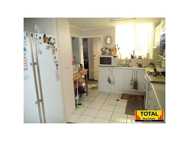 69/11 The Esplanade, Coombabah QLD 4216