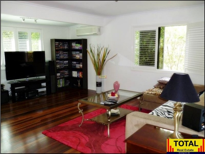 7 Janmarie Court, Kallangur QLD 4503