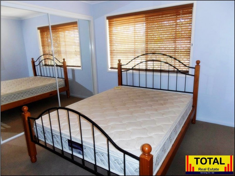 1263 Anzac Ave, Kallangur QLD 4503