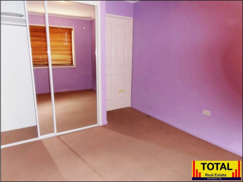 1263 Anzac Ave, Kallangur QLD 4503