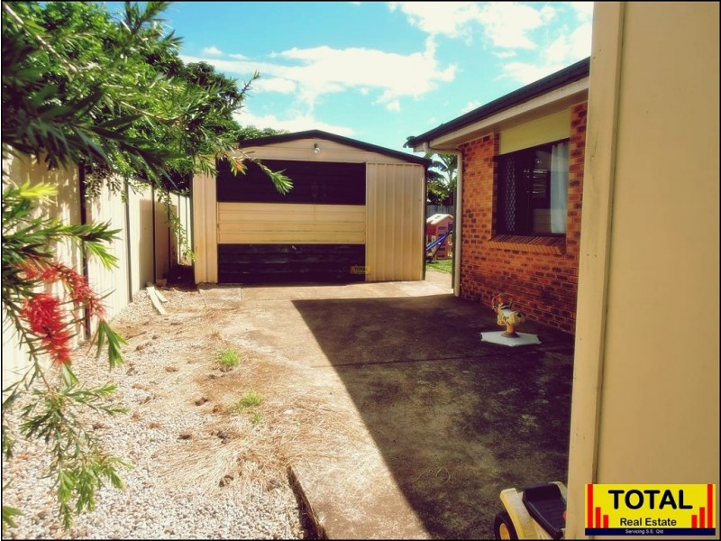 1218 Anzac Ave, Kallangur QLD 4503