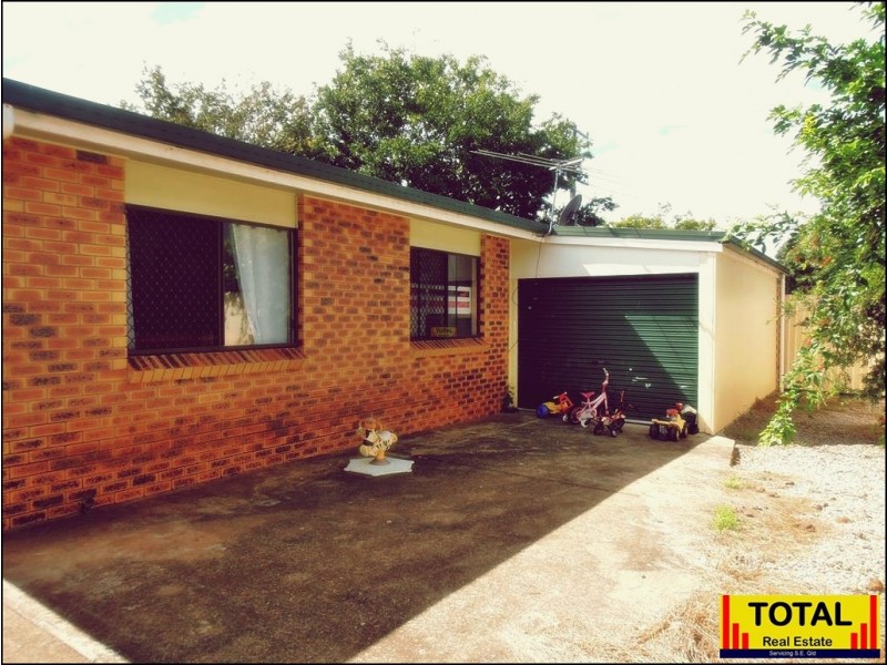 1218 Anzac Ave, Kallangur QLD 4503