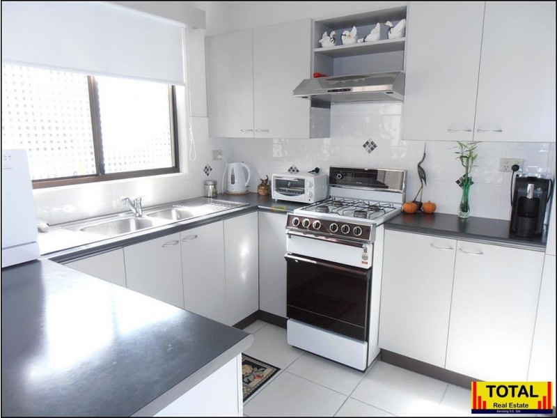 Forest Glen QLD 4556