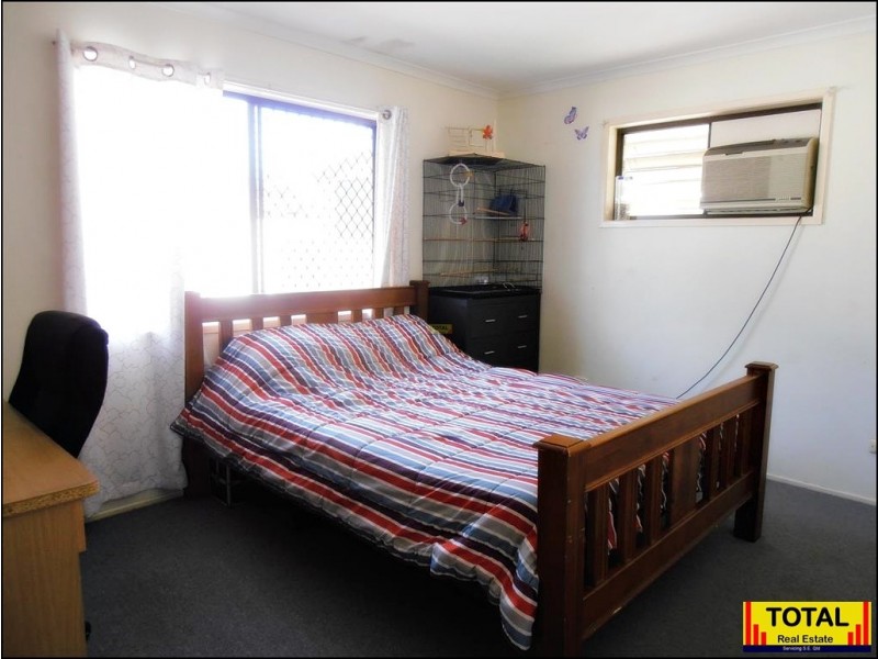 1218 Anzac Ave, Kallangur QLD 4503