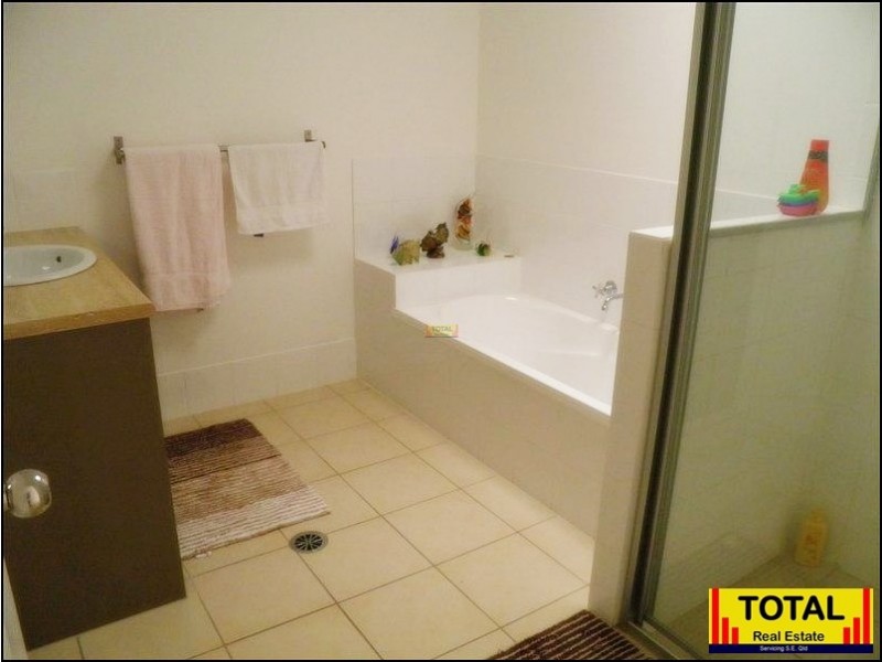 10 Violet Street, Kallangur QLD 4503