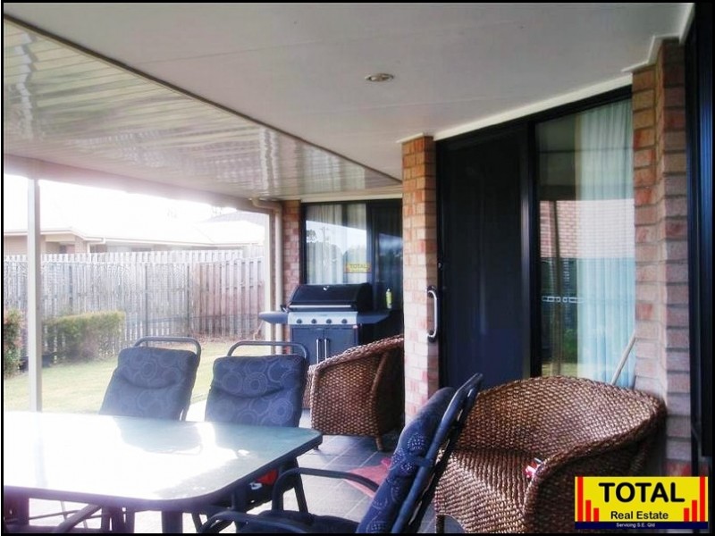 10 Violet Street, Kallangur QLD 4503