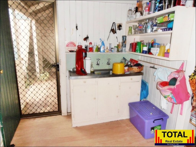 15 Sara Street, Meandarra QLD 4422