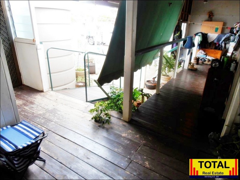 15 Sara Street, Meandarra QLD 4422