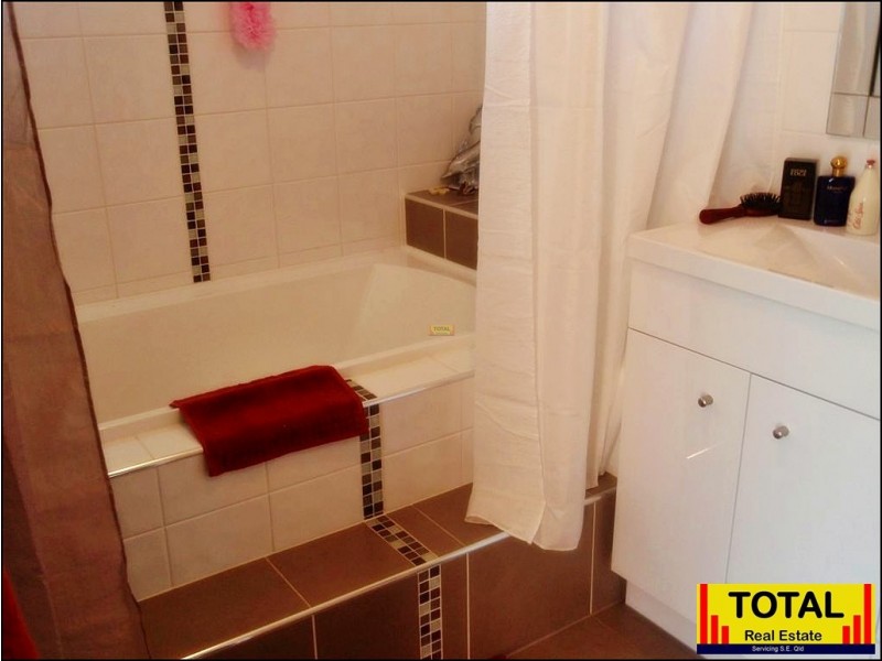 12 Paddys Creek Road, Millmerran QLD 4357