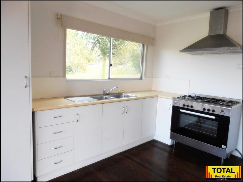 8 Lime Street, Gympie QLD 4570