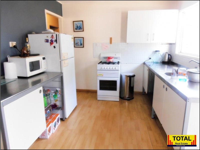 13 Shakespeare Parade, Strathpine QLD 4500