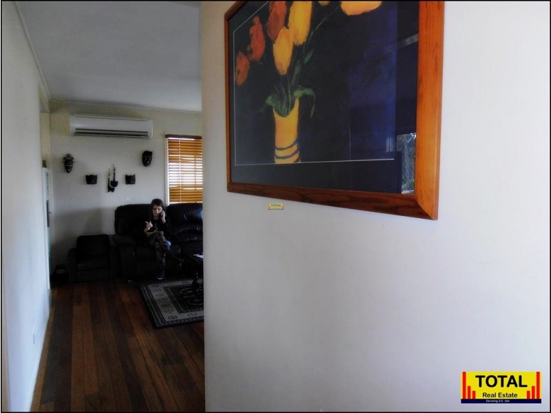 13 Shakespeare Parade, Strathpine QLD 4500