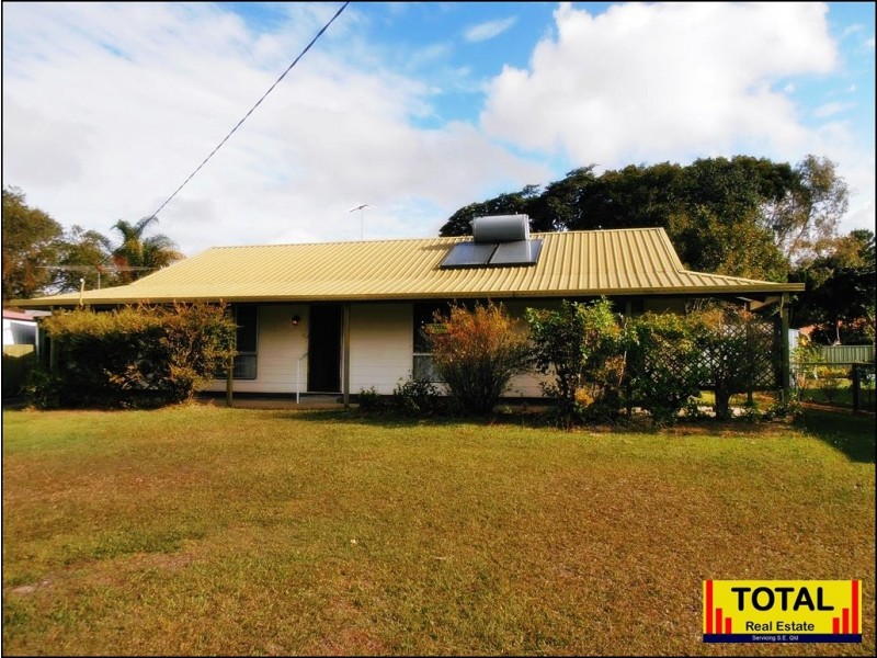 4 Gilbert Street, Caboolture QLD 4510