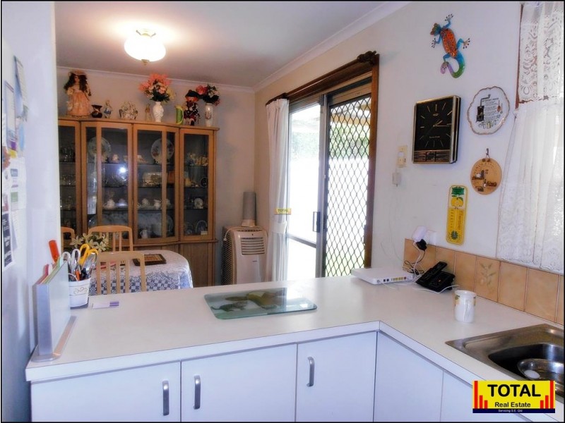 4 Gilbert Street, Caboolture QLD 4510