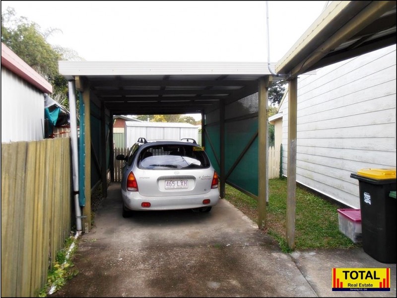 4 Gilbert Street, Caboolture QLD 4510