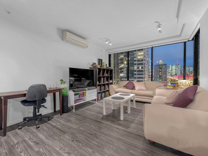 908/27 Cordelia Street, South Brisbane QLD 4101