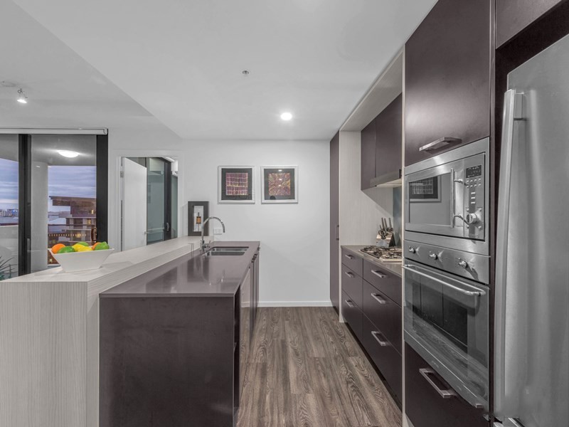 908/27 Cordelia Street, South Brisbane QLD 4101