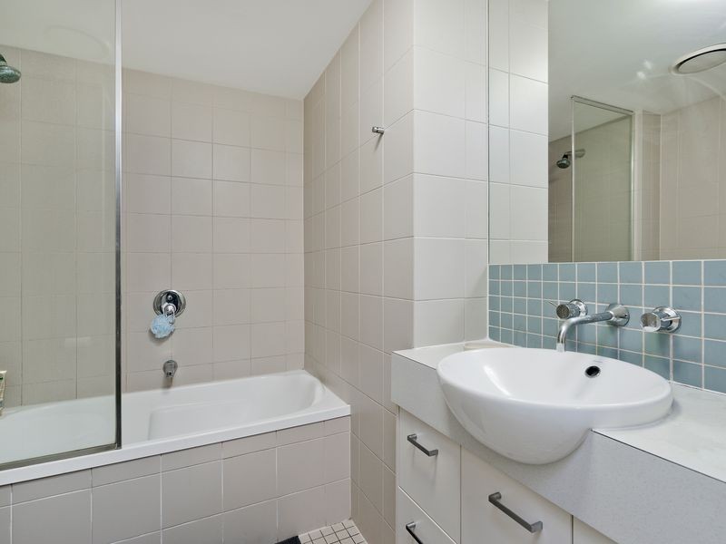 22/153 Lambert Street, Kangaroo Point QLD 4169