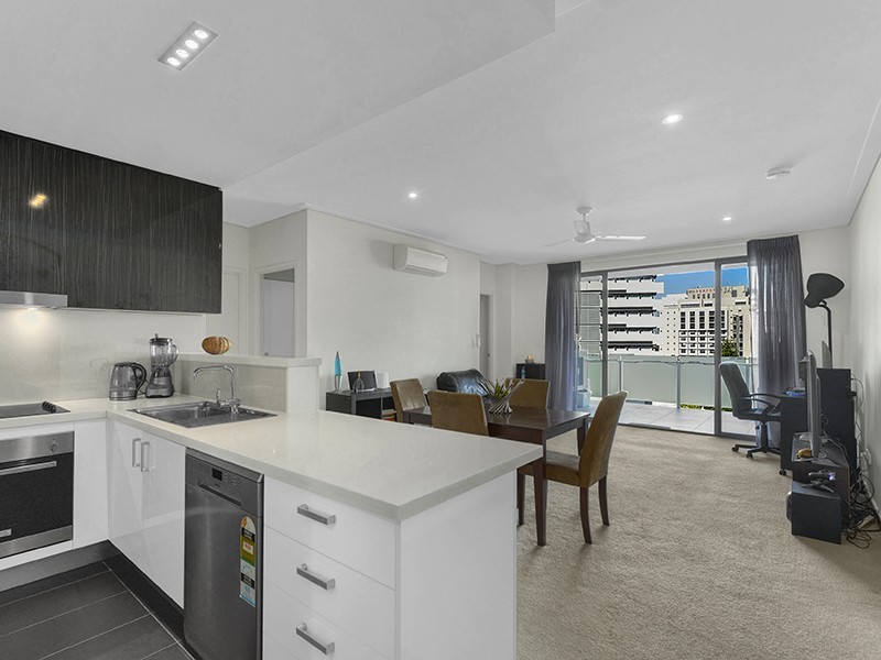 304/85 O’Connell Street, Kangaroo Point QLD 4169