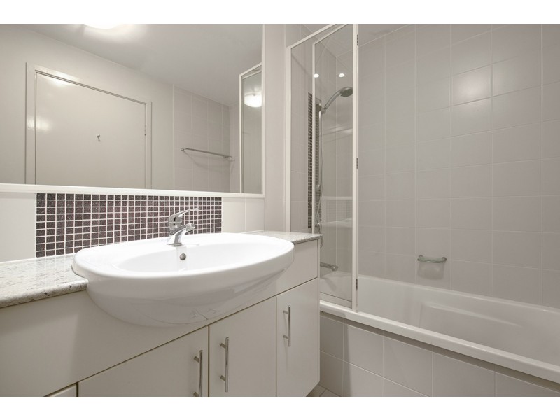 154/8 Land St, Toowong QLD 4066