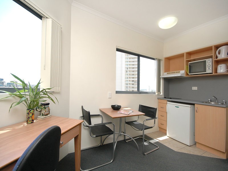 2112/104 Margaret Street, Brisbane City QLD 4000