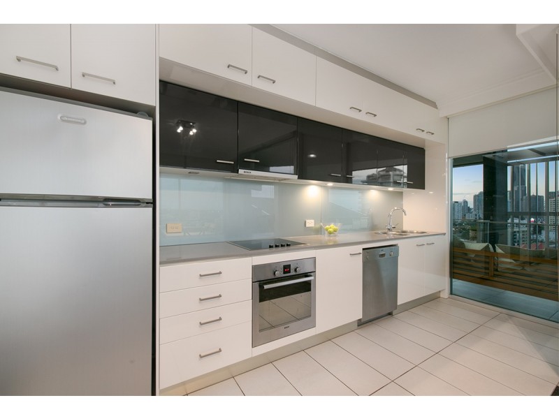 31/89 Lambert Street, Kangaroo Point QLD 4169