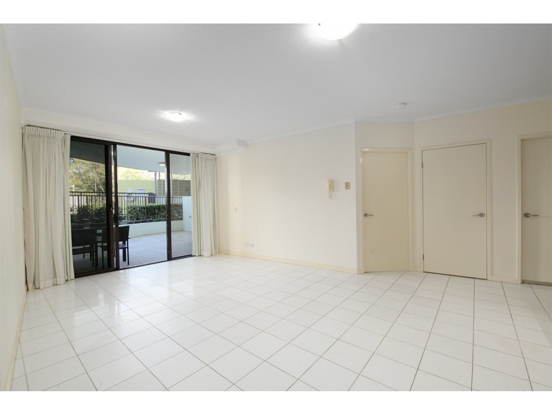 106/8 Land Street, Toowong QLD 4066