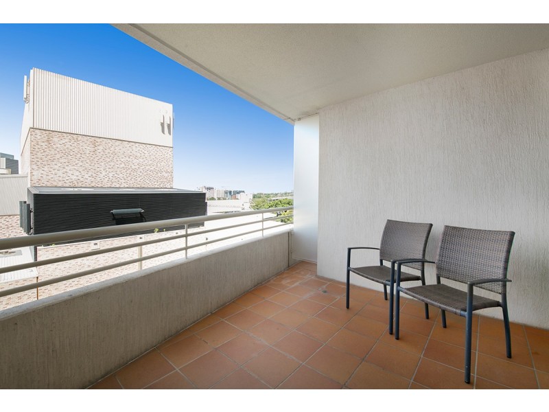 1a Glenelg Street, South Brisbane QLD 4101