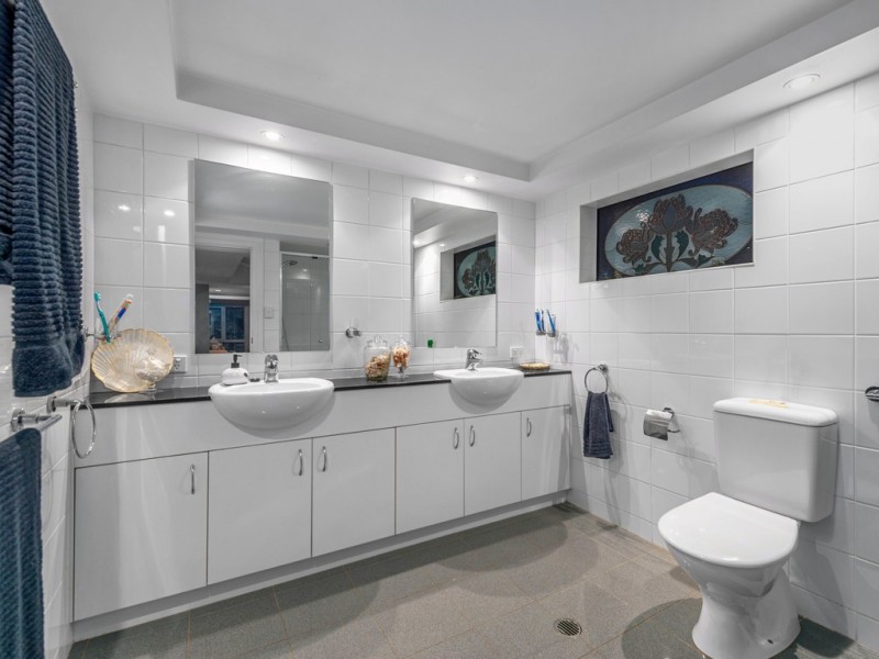 546 Vulture Street, East Brisbane QLD 4169