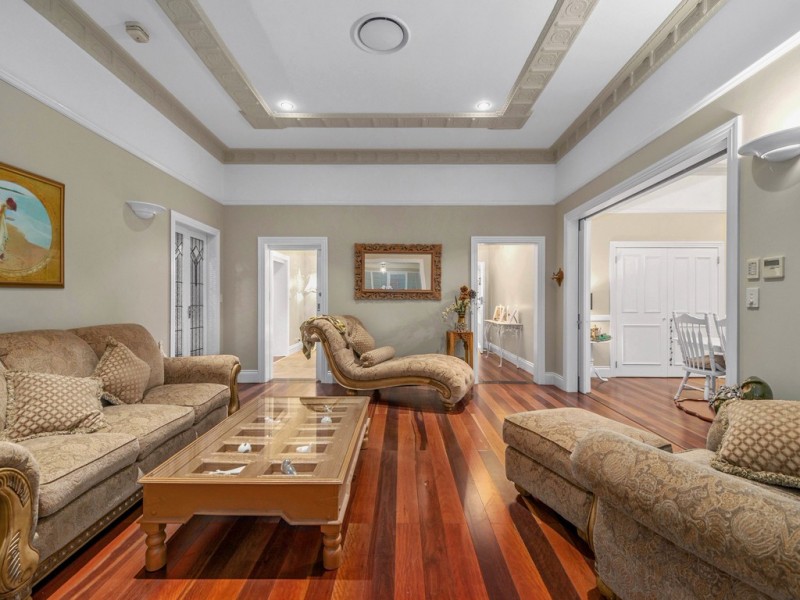 546 Vulture Street, East Brisbane QLD 4169