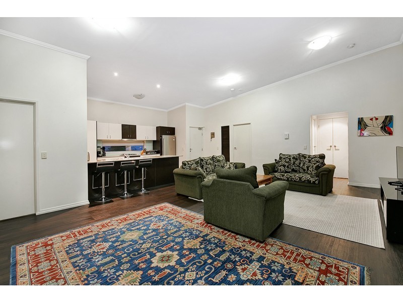 28/24 Allwood Street, Indooroopilly QLD 4068