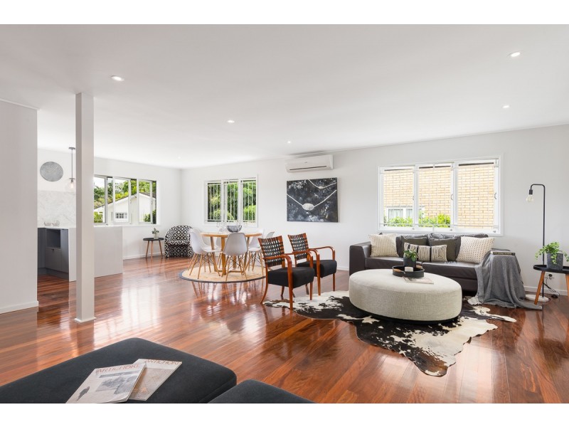 79 Marshall Lane, Kenmore QLD 4069