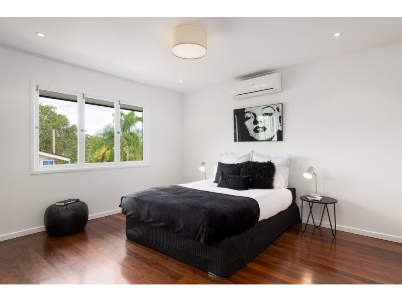 79 Marshall Lane, Kenmore QLD 4069