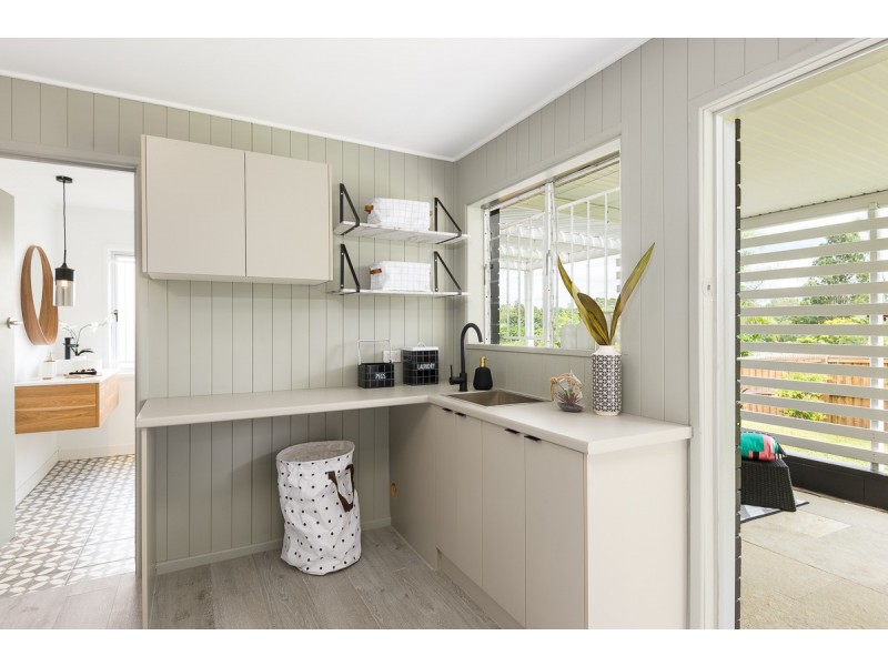 79 Marshall Lane, Kenmore QLD 4069