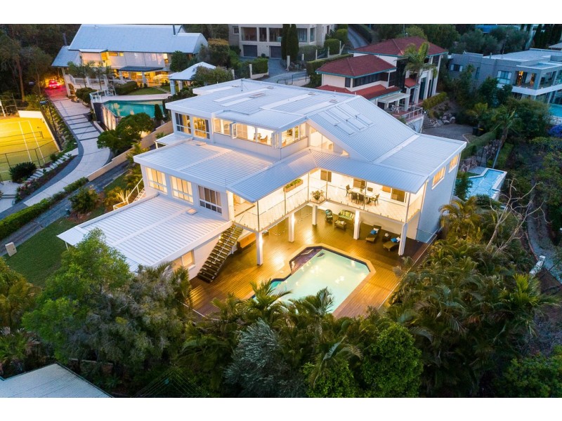 7 Satinwood Court, Bardon QLD 4065