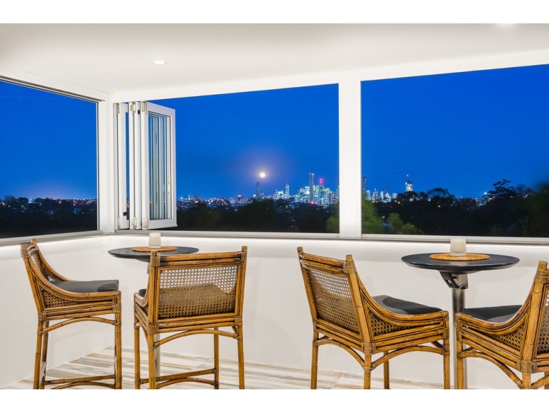 7 Satinwood Court, Bardon QLD 4065