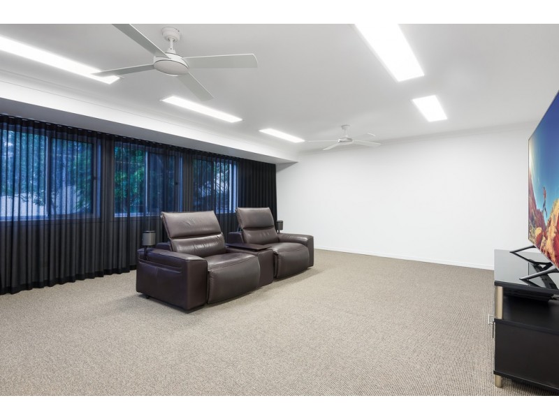 7 Satinwood Court, Bardon QLD 4065