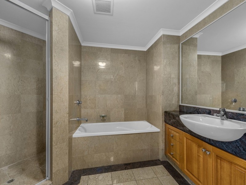83/8 Goodwin Street, Kangaroo Point QLD 4169