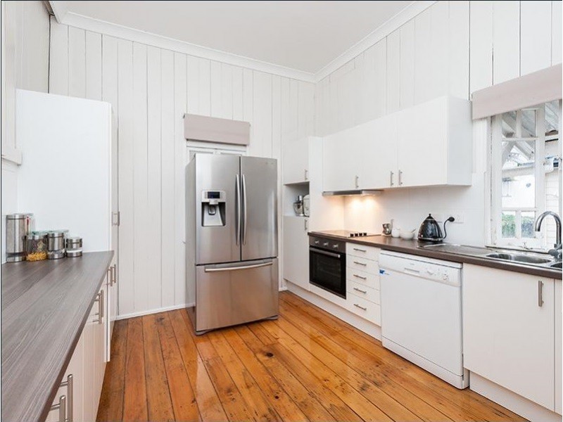 35 Salstone Street, Kangaroo Point QLD 4169