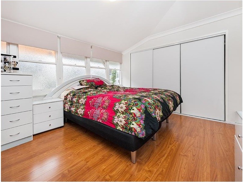 35 Salstone Street, Kangaroo Point QLD 4169