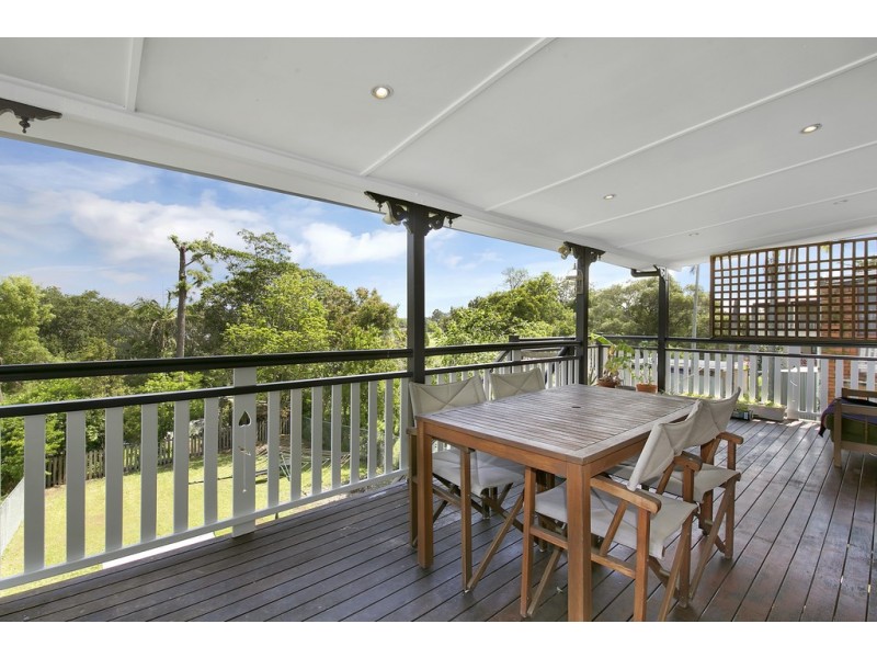 122 Ashby Street, Fairfield QLD 4103