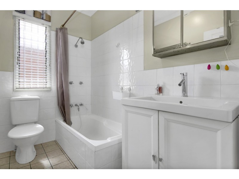 122 Ashby Street, Fairfield QLD 4103