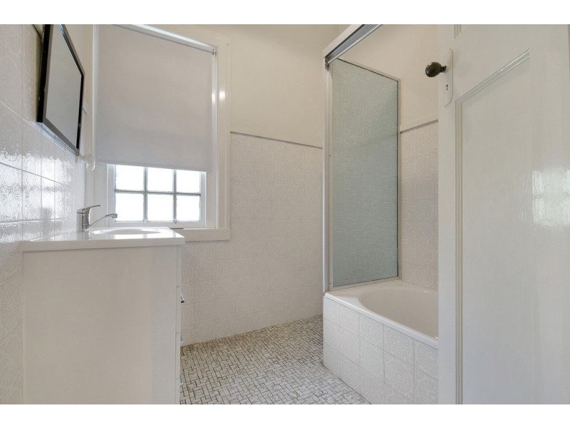 26 Merton Road, Woolloongabba QLD 4102