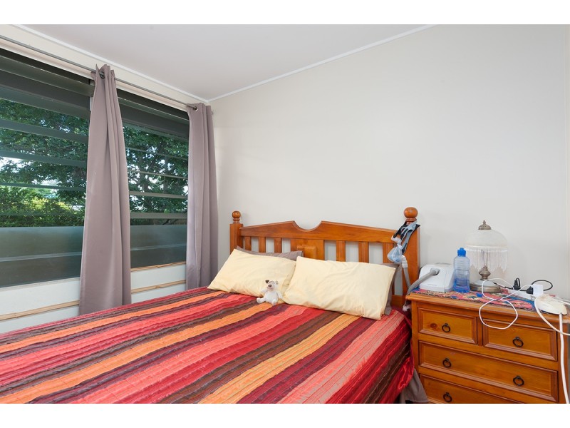 147 Milsom Street, Norman Park QLD 4170