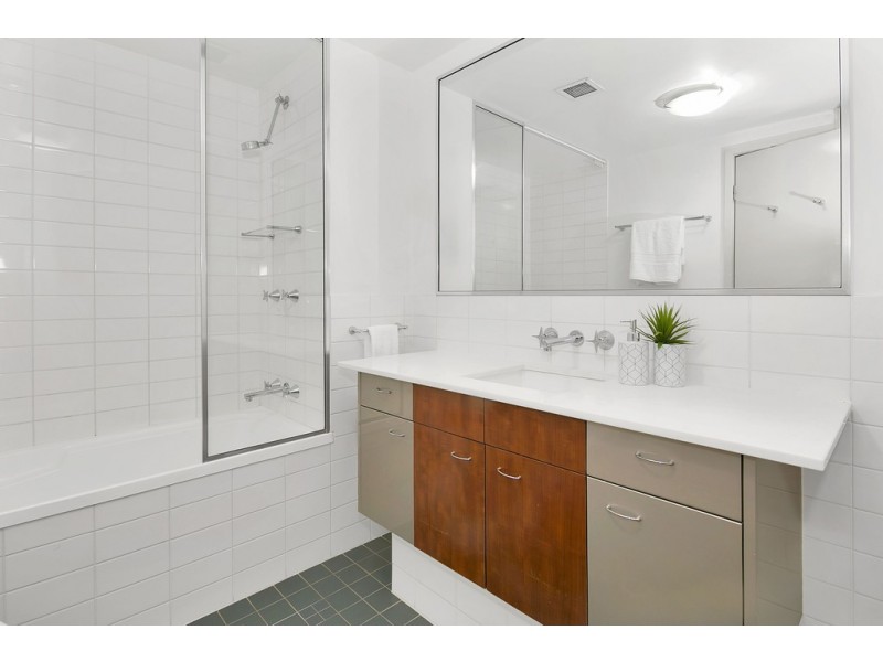 2217/180 Grey Street, South Bank QLD 4101