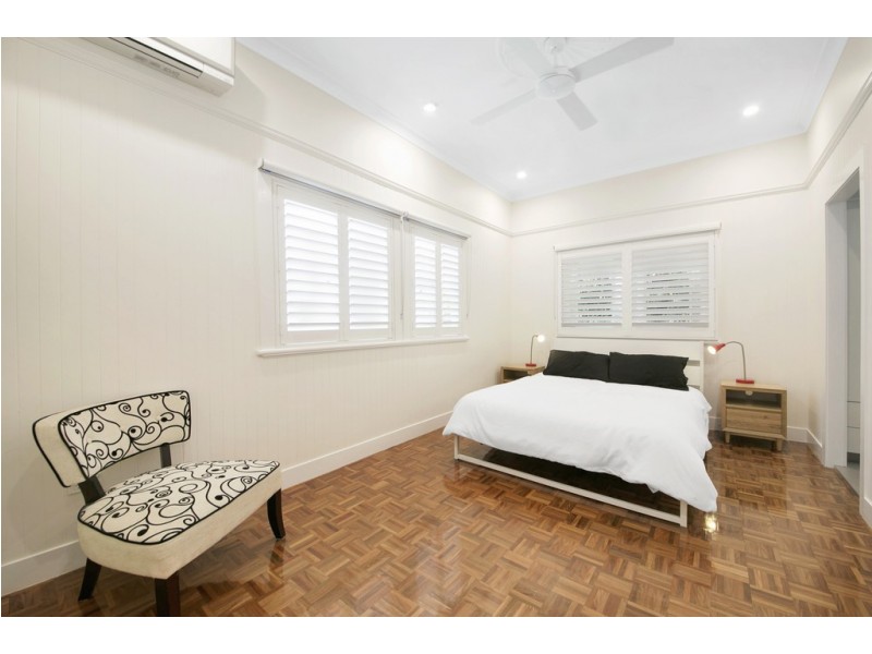 41 Yeronga Street, Yeronga QLD 4104