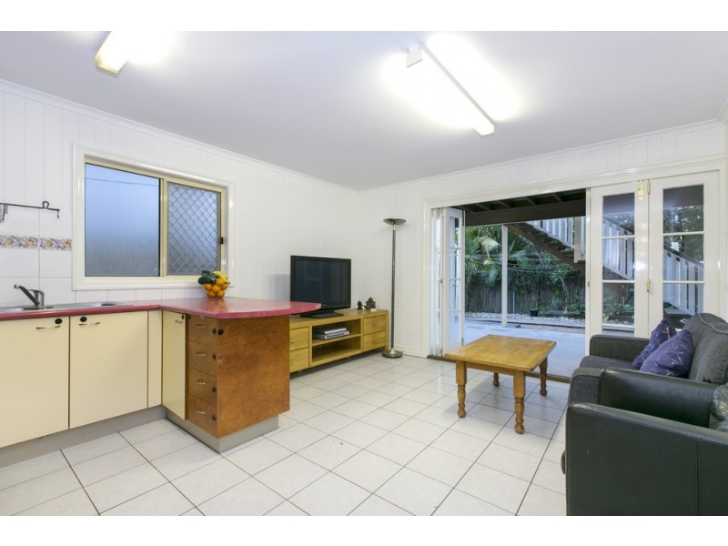 34 Redfern Street, Woolloongabba QLD 4102