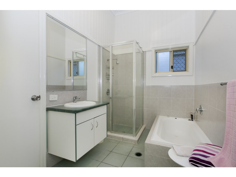 34 Redfern Street, Woolloongabba QLD 4102